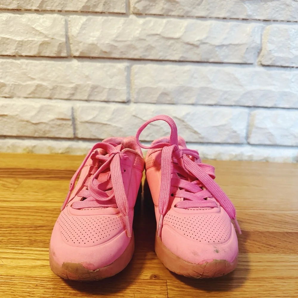 COPY - Skechers Unisex-Child Uno Ice Sneaker in Neon Pink - Picture 5 of 8